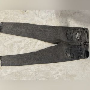 American Eagle Skinny Ripped Jeans Size 4 Short